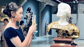 藝是網(wǎng)拍湖上雜志聯(lián)袂舉辦杭城頂級歐洲雕塑藝術(shù)盛宴