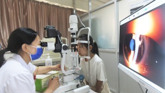 眼科医疗企业快速扩张，市场繁荣背后有隐忧