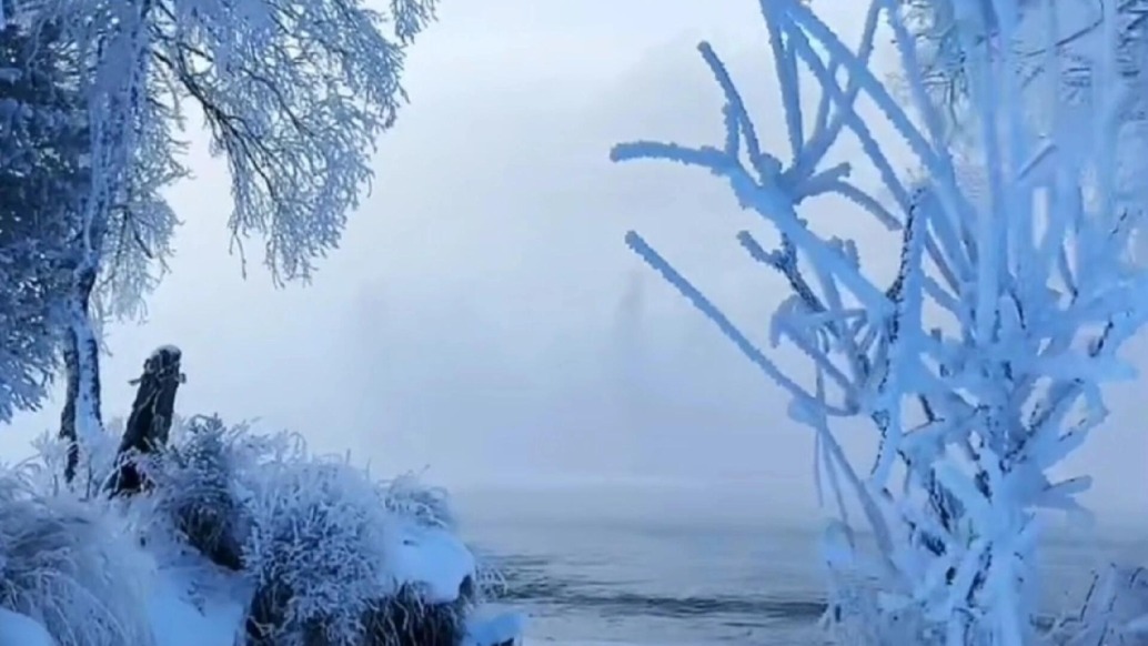 很喜歡冬天，更喜歡浪漫的下雪天