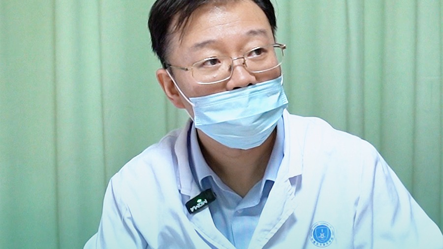 拇指發(fā)育不良有哪些癥狀，關(guān)節(jié)不穩(wěn)、不能對掌和虎口小