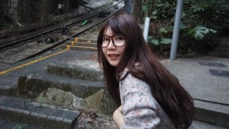 一位女律師“請100個陌生人喝咖啡”