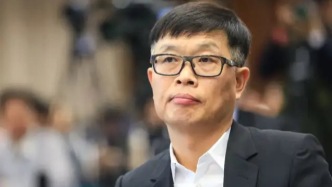 半年猛賺260億，投資人卻不愛美的