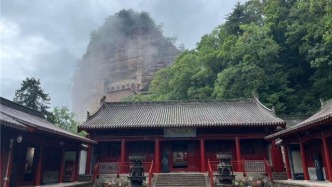 麥積山石窟有了參觀“序廳”