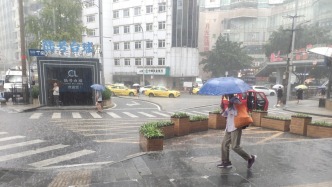 重慶持續(xù)三天降雨9月12日雨勢較強，東南部局地有大到暴雨