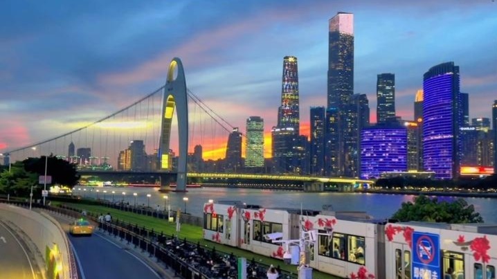 廣州市，日落尤其溫柔，晚霞尤其浪漫