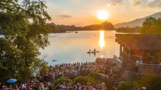 “臥佛含丹”天象奇觀返場！最佳觀賞期就是現(xiàn)在，這些人可免票進(jìn)場→