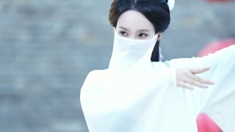 風(fēng)動 心動 浪漫不止，世界旅游小姐在壽縣古城觸摸風(fēng)的形狀