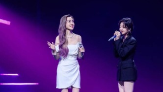 范玮琪“湾区升明月”晚会温情献唱