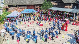 湘西吉首市：百姓舞臺綻風采