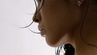 美妆品牌如何讲好“身体叙事”？