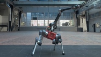 機器狗學會新技能：揮拍和人打羽毛球！這是怎么做到的