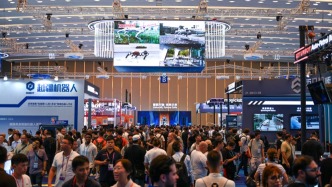 “圈粉”境外采購商 中國機(jī)器人登上廣交會“主舞臺”