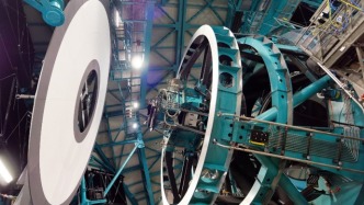 史上最大相機開機！32億像素“觀天巨眼”將如何捕捉400億天體的瞬息萬變