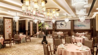 園區(qū)香格里拉聯(lián)袂胥城奧灶面，非遺美食入駐熙苑中餐廳