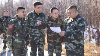 韩家园林业局党委书记王成军深入一线指导秋季计划点烧工作