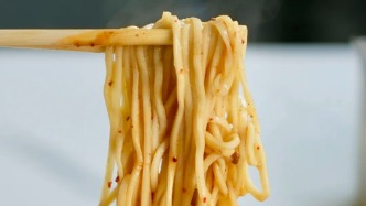 和初恋吃过的馆子，被我在乌鲁木齐找到了