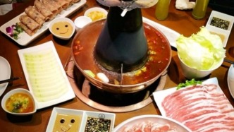 濟(jì)南“排隊(duì)王”涮羊肉篇登場(chǎng)！快來(lái)推薦你覺(jué)得最好吃的火鍋！