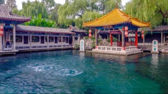 您的趵突泉免费游攻略已送达：飞机落地→专线直达→丝滑入园！