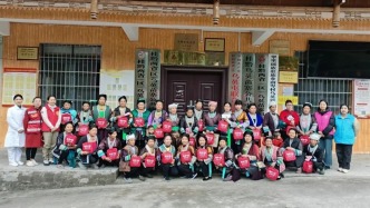 柳州：“新聲”賦能 創(chuàng)新推進(jìn)“我教媽媽講普通話”巾幗志愿服務(wù)進(jìn)村屯