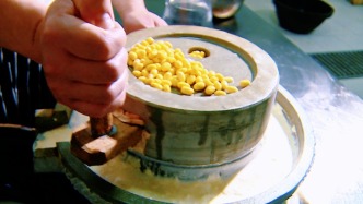 来泰安为何比豆腐？这得从12位古代帝王封禅泰山吃的这道 “素食顶奢” 说起……