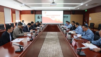 川维化工精准帮扶 两所中学缔结“姊妹情”