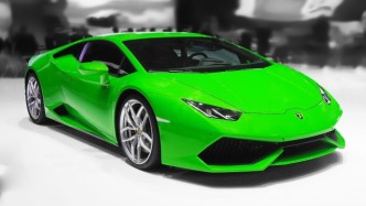 蘭博基尼暫緩全面電動化，蘭博基尼的逆市操作意味著什么？