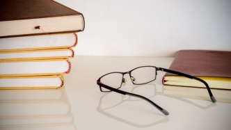 警惕學(xué)術(shù)批評中的兩種現(xiàn)象