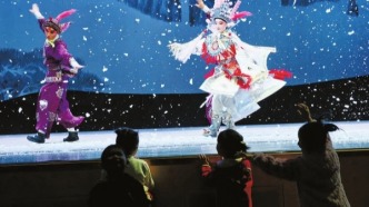 湖南娄底新化县：传统戏曲下乡来