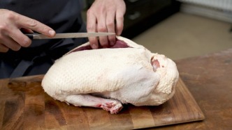 年销清远鸡近3000万只，天农集团冲向港股