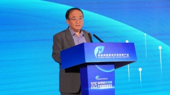 人工智能時(shí)代的能源轉(zhuǎn)型：低碳甲醇與綠氨