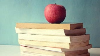 基于承諾的賠償與違反合同的賠償有何不同？