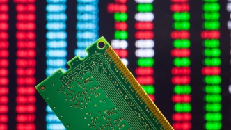 价格翻倍的“金条”，等等党组不起电脑