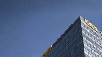 張朝陽(yáng)與他的“瓦爾登湖”