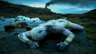 “打死不用AI”的陀螺，拍了一部“人造人”電影，讓人忍不住落淚