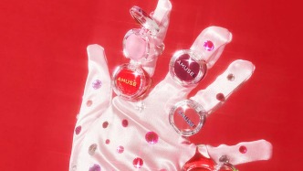 美妆配饰化：把痛点，“挂”成亮点