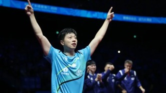 37岁马龙终圆全运男团梦！他为何说这是最特别的金牌？