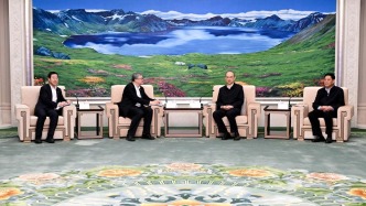 黃強胡玉亭會見王海民范云軍