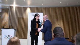 郎平獲國(guó)際奧委會(huì)教練員終身成就獎(jiǎng)