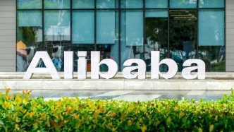 满屏“千问”，阿里也着急