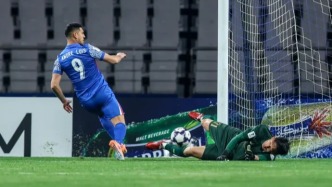 3球被吹+失點(diǎn)！申花0-2神戶，亞冠出線命懸一線！