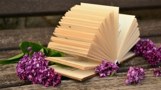 未足额支付影片后期制作费影响项目进度，解约时违约金应如何调整？