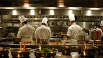 智能炒菜機(jī)入侵后廚，要“干掉”一批廚師？