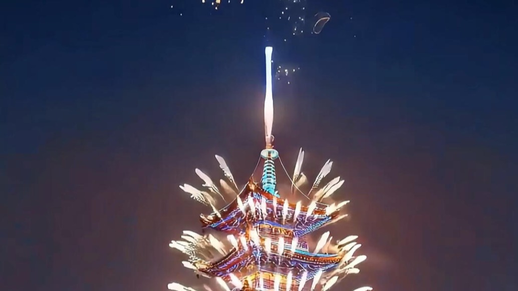 感受无人机灯光秀的魅力，精彩彩排带你领略未来