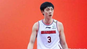 19中0僅得4分！胡明軒失準(zhǔn)背后，男籃的“后衛(wèi)荒”如何破？