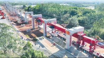 器以载道丨“应龙号”：架桥界的现实版变形金刚