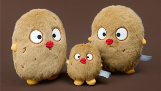 土特产“变身”毛绒国潮吸粉中国年轻人