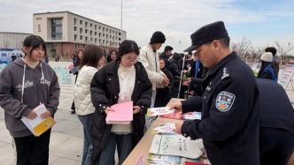 学习法治思想 推动宪法深入人心