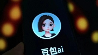 豆包手机，捅了互联网马蜂窝