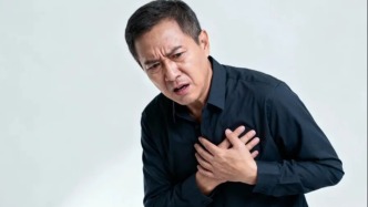 原来心情不好真的会“伤心脏”！这4个透支心脏的习惯，很多人还在做