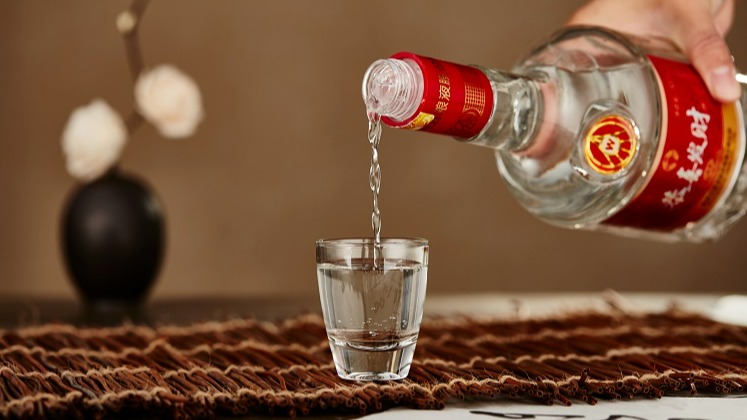 五糧液回應“第八代五糧液降價”：出廠價未調(diào)，實為補貼落地